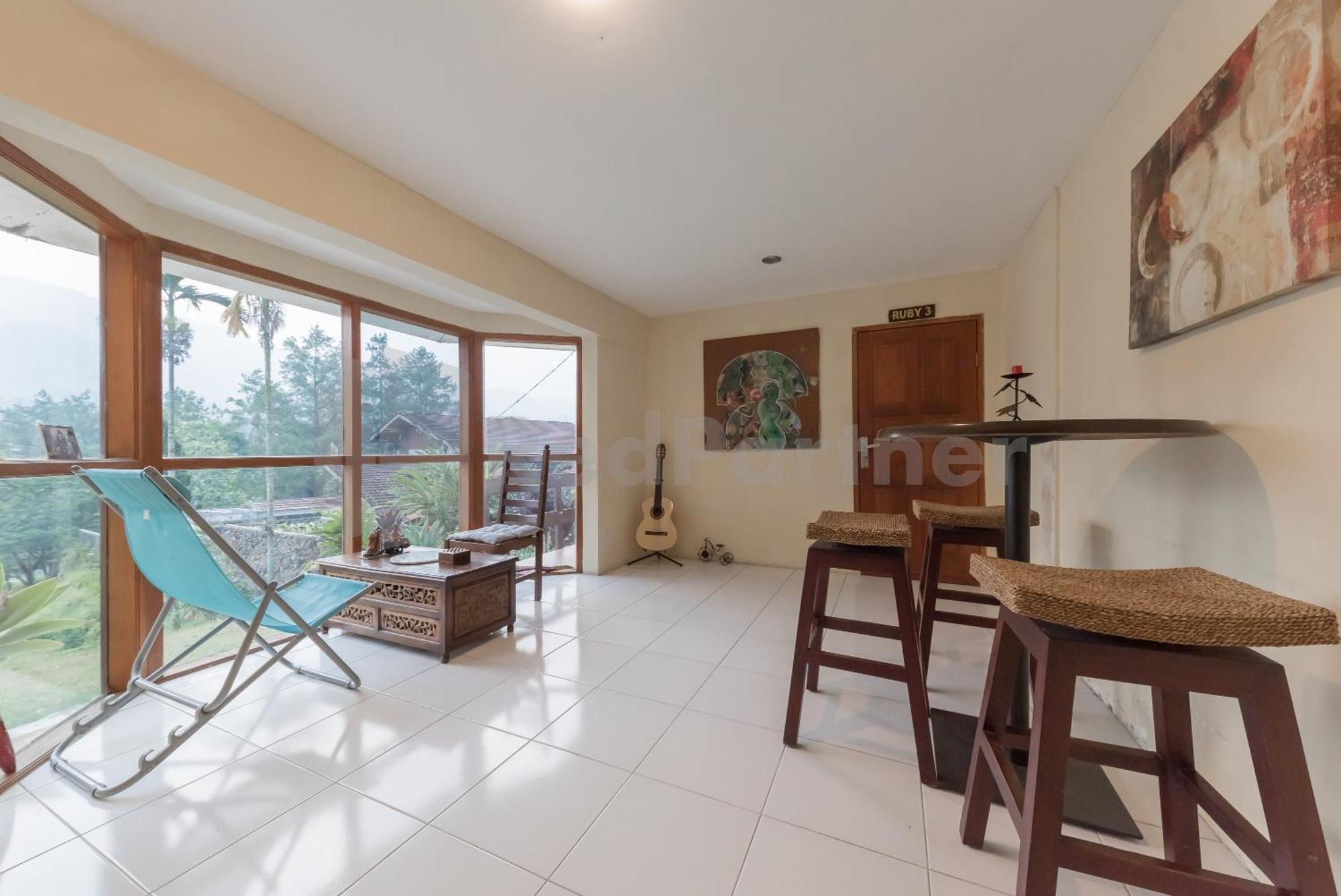 Bens Homestay Mitra Reddoorz Bogor Kültér fotó